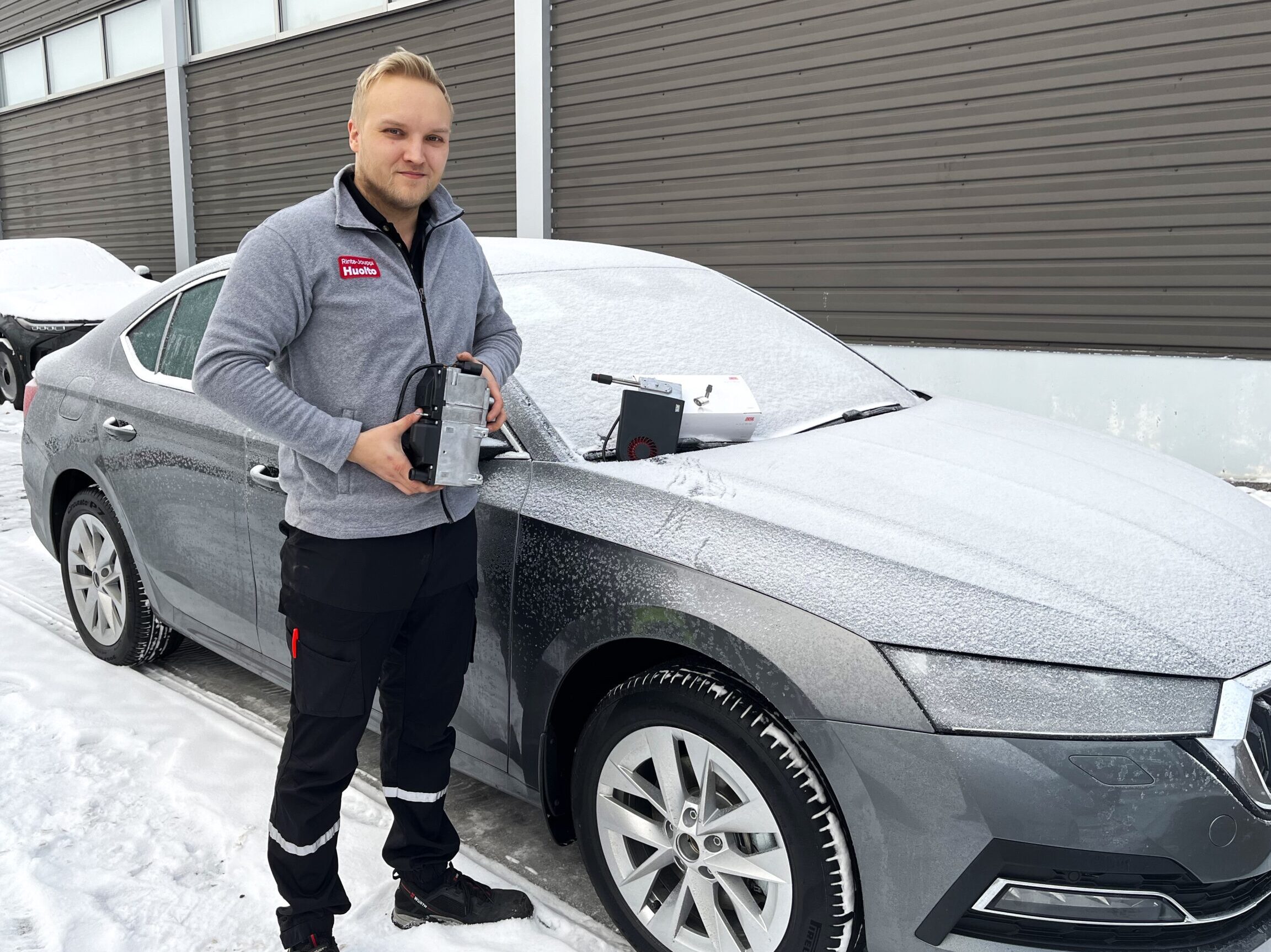 Webaston käyttö parkkihallissa: Tehokas ratkaisu pysäköintiin